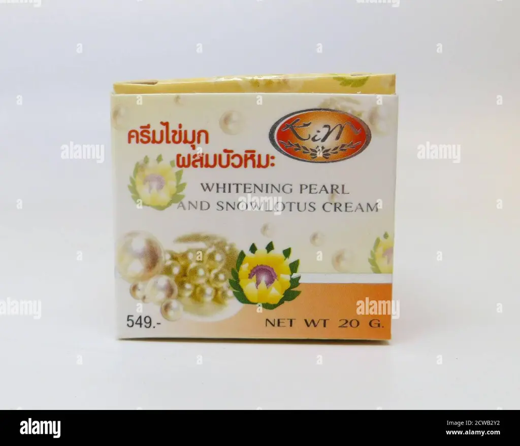 kim-whitening-pearl-et-snowlotus-cream-ce-produit-contient-0047-g-kg-de-mercure-2cwb2y2.webp